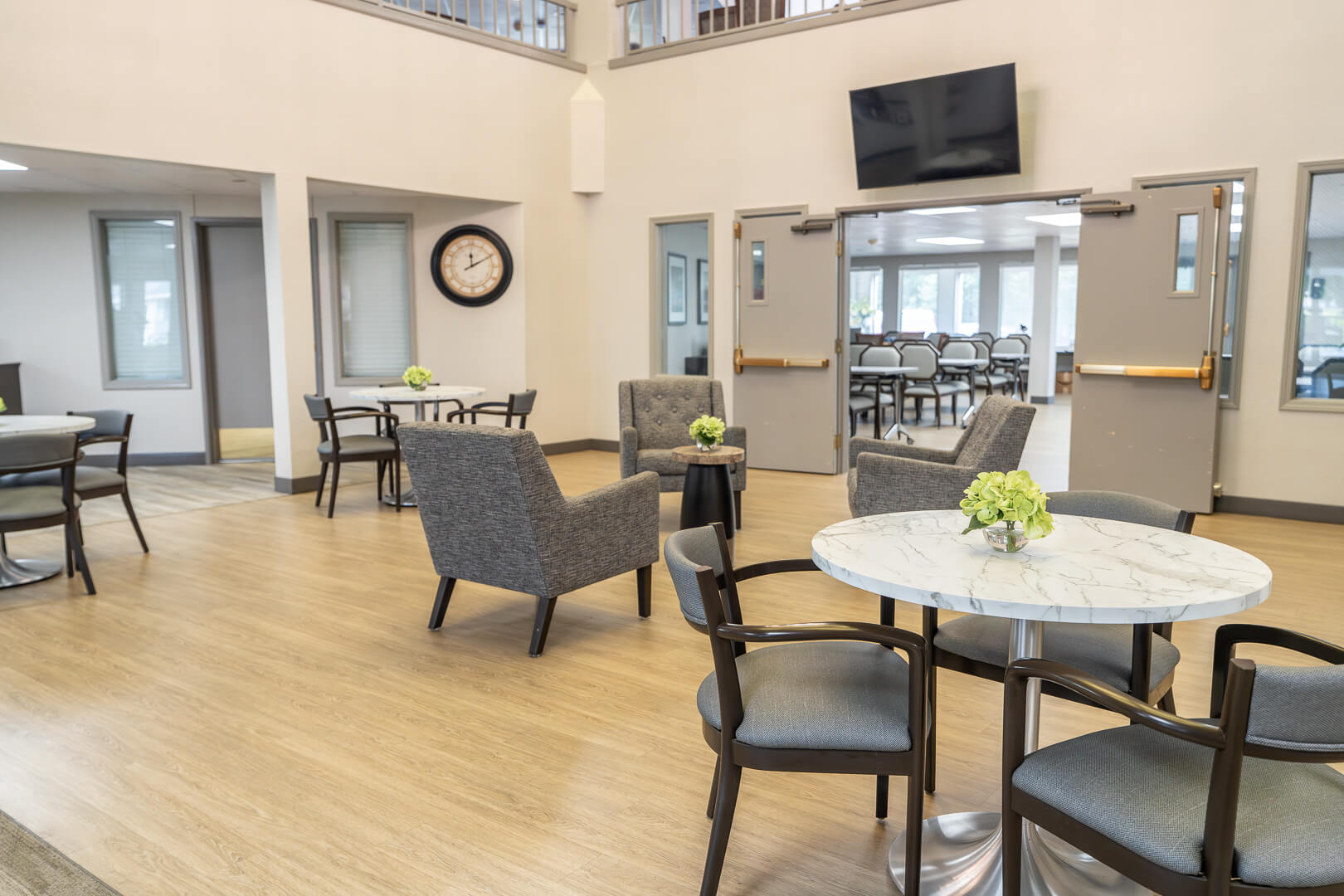 Spacious Common Area for Senior Living Options